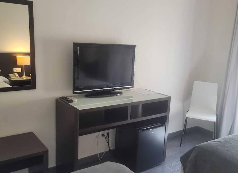 Comodidade do quarto Foto