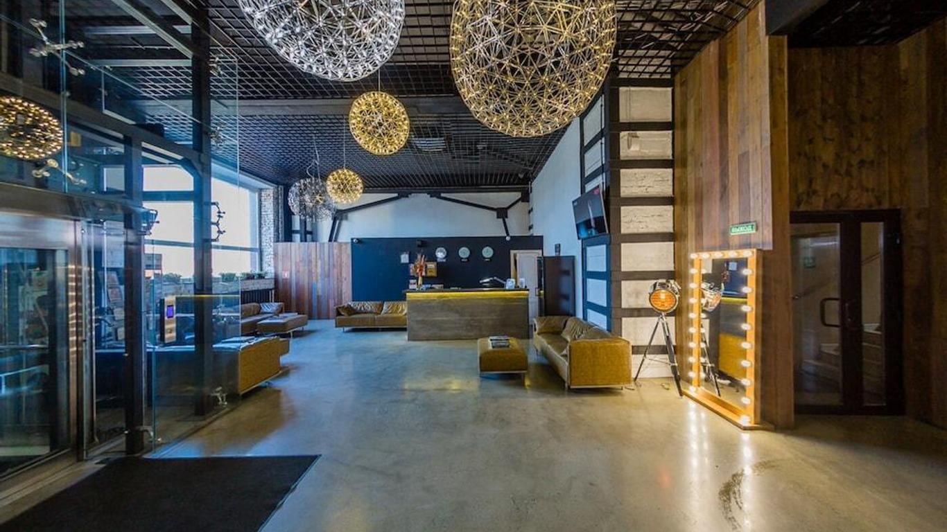 Astoria Hotel