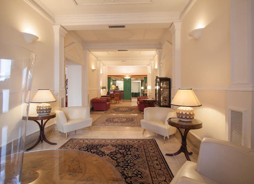 Hall Foto