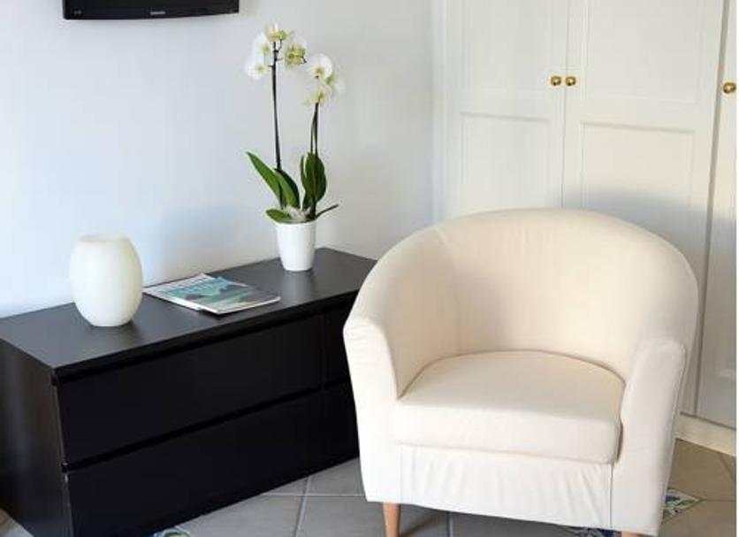 Comodidade do quarto Foto