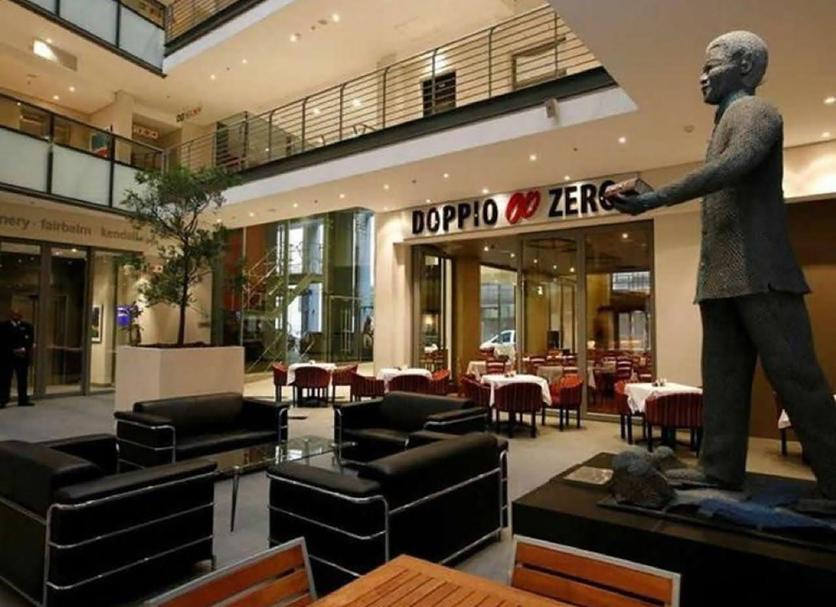 Hall Foto