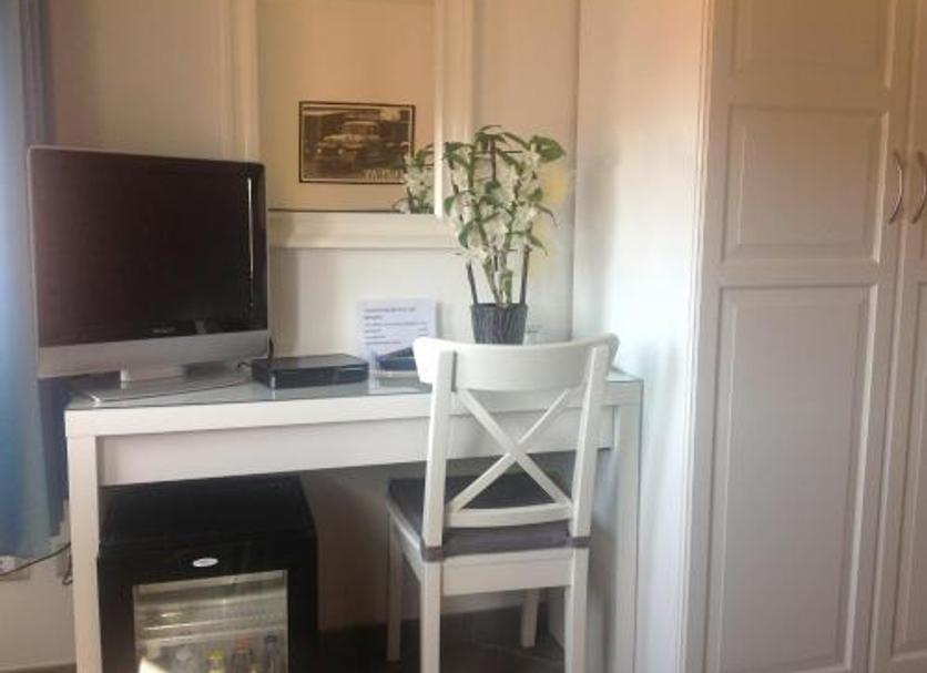 Comodidade do quarto Foto