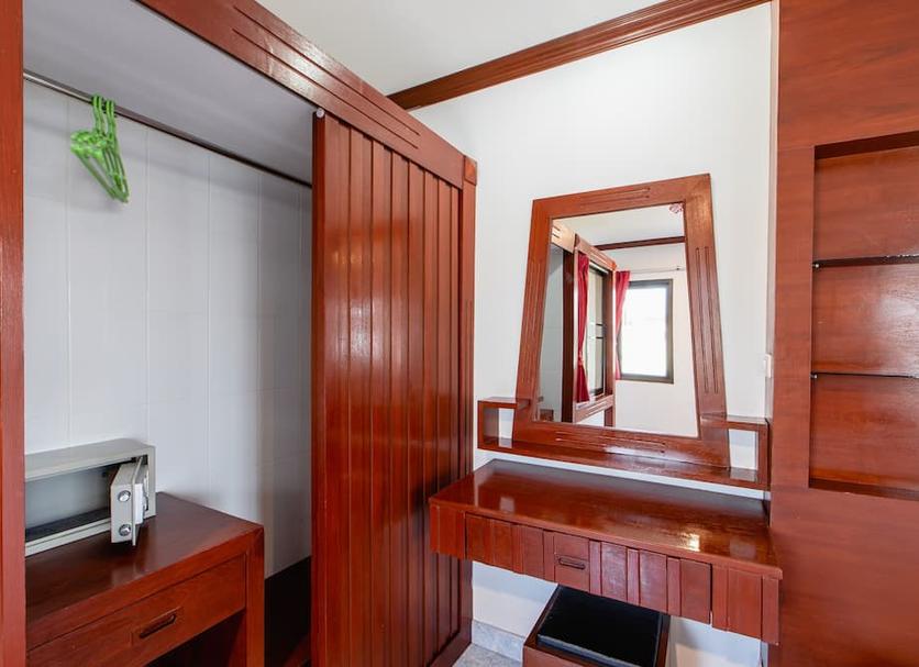Comodidade do quarto Foto
