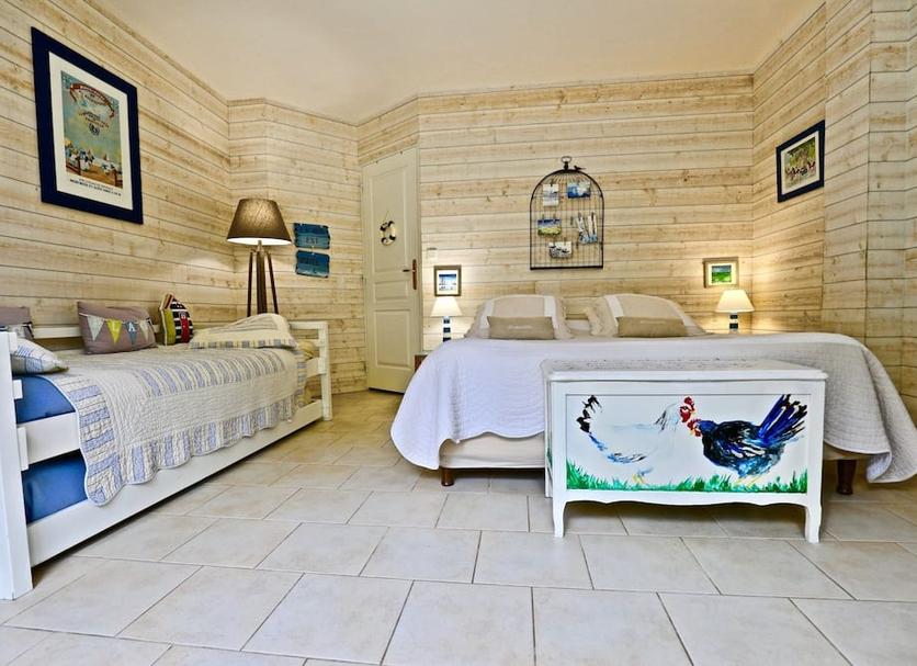 Quarto Foto