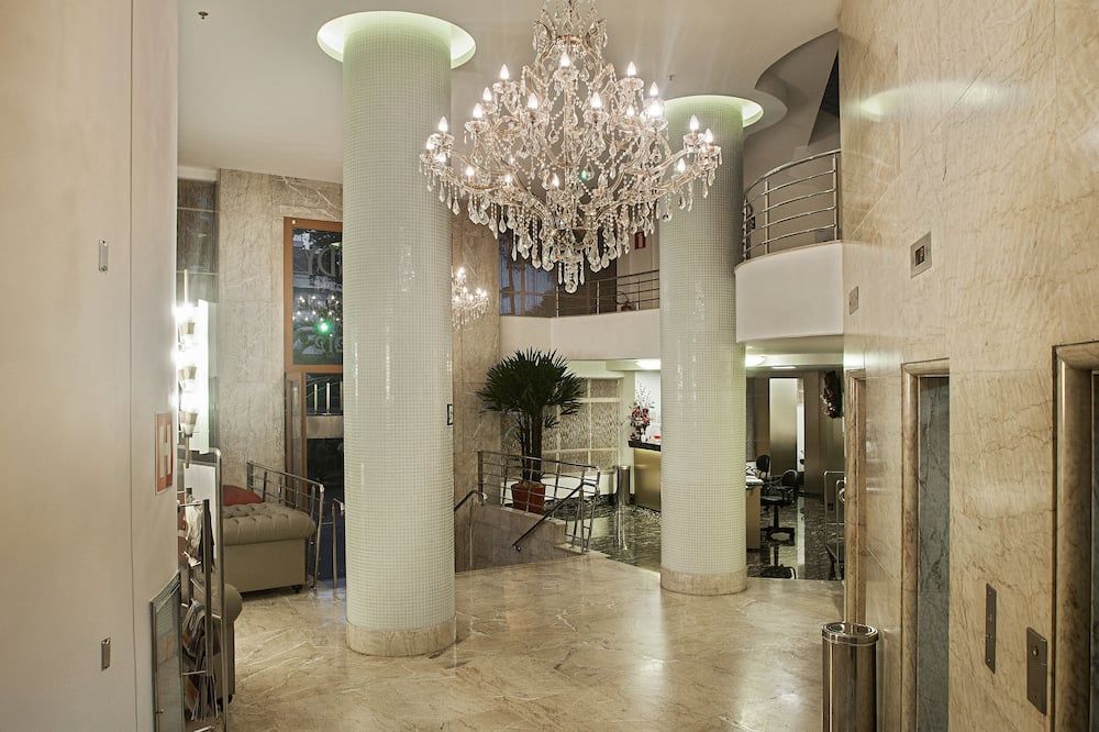 Hall Foto