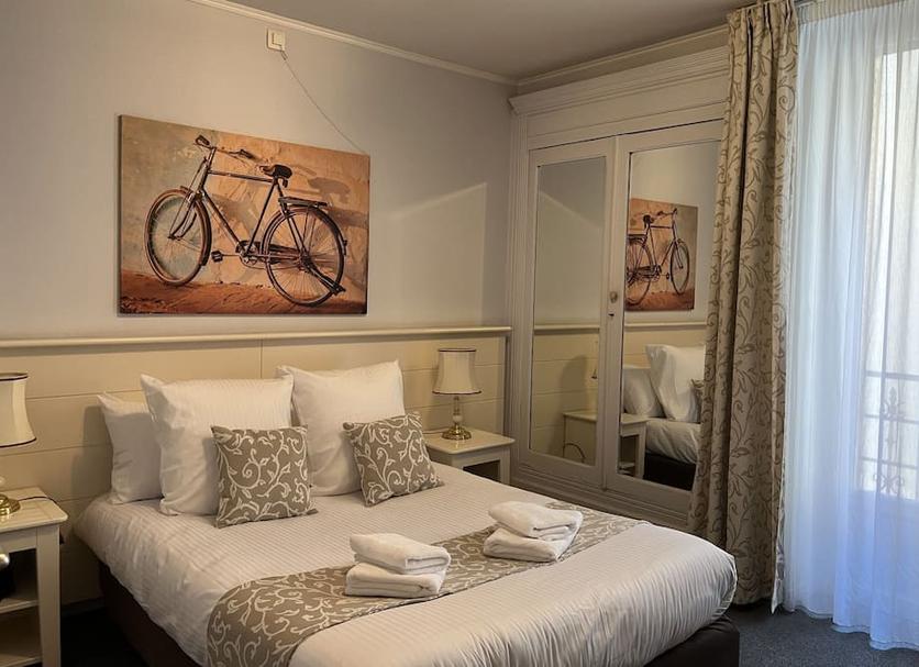 Quarto Foto