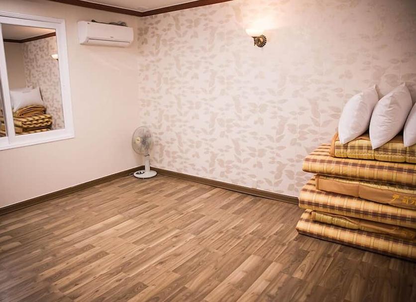 Comodidade do quarto Foto