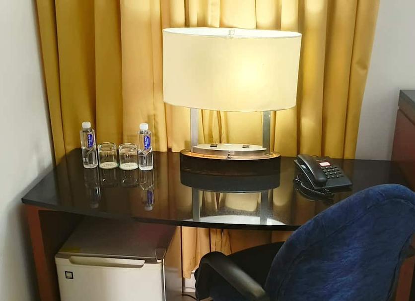 Comodidade do quarto Foto