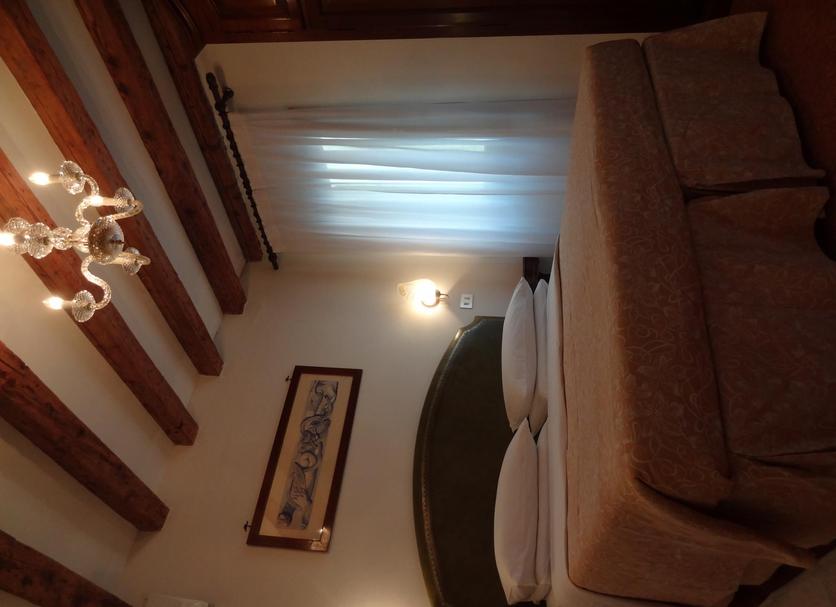 Comodidade do quarto Foto