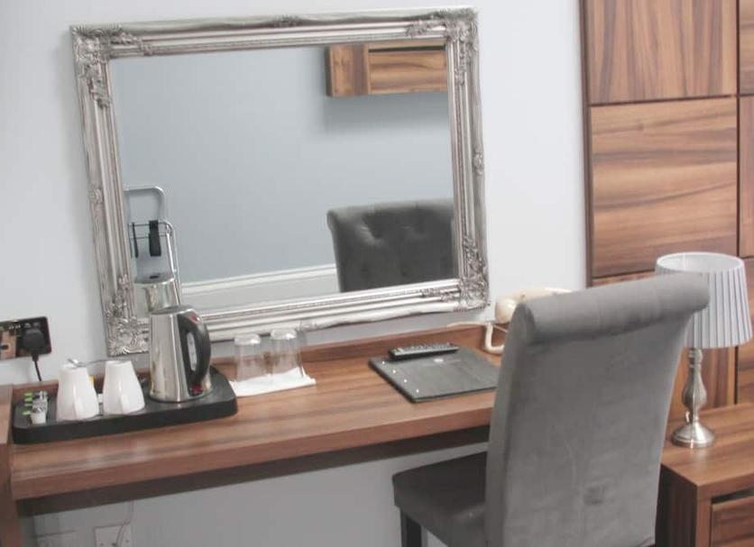 Comodidade do quarto Foto