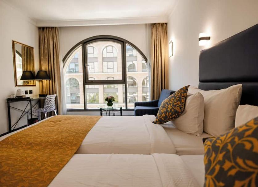 Quarto Foto