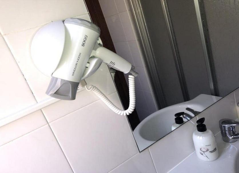 Comodidade do quarto Foto