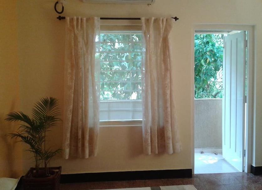 Comodidade do quarto Foto