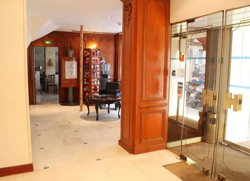 Hall Foto