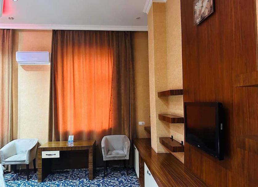 Comodidade do quarto Foto