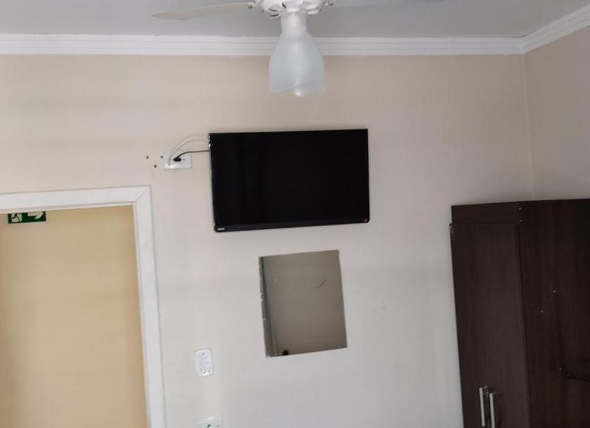 Comodidade do quarto Foto