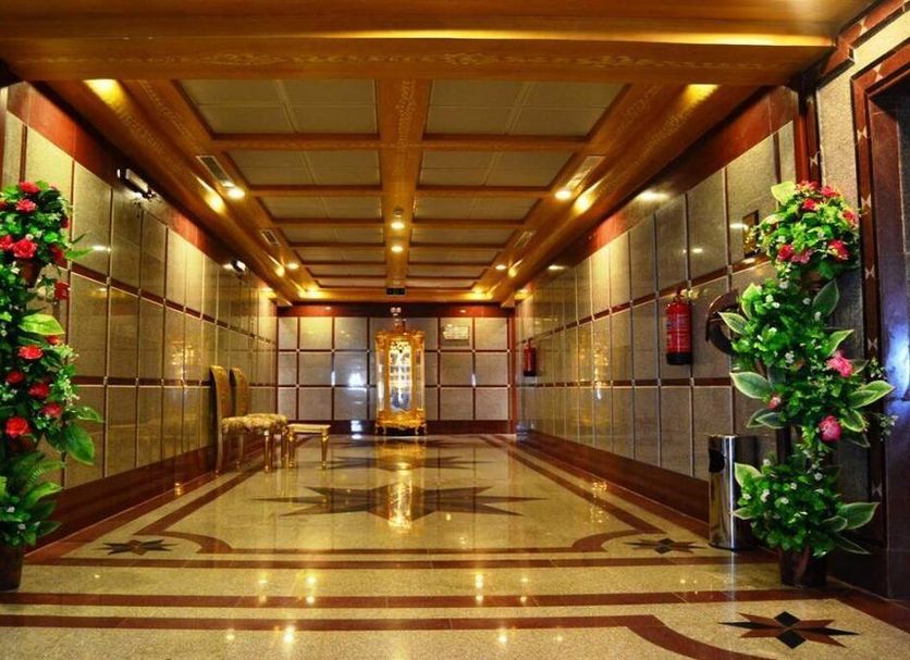 Hall Foto