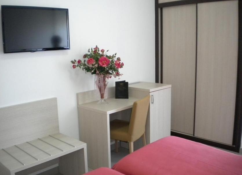 Comodidade do quarto Foto