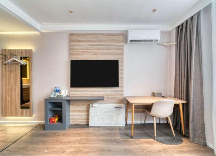 Comodidade do quarto Foto