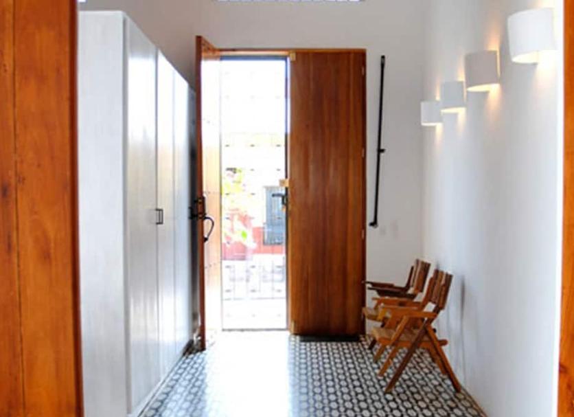 Comodidade do quarto Foto