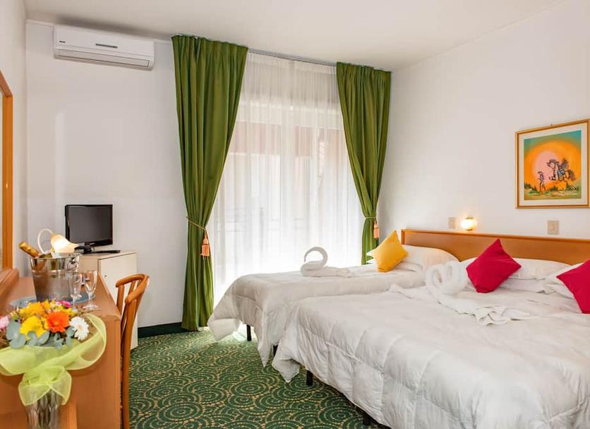 Quarto Foto