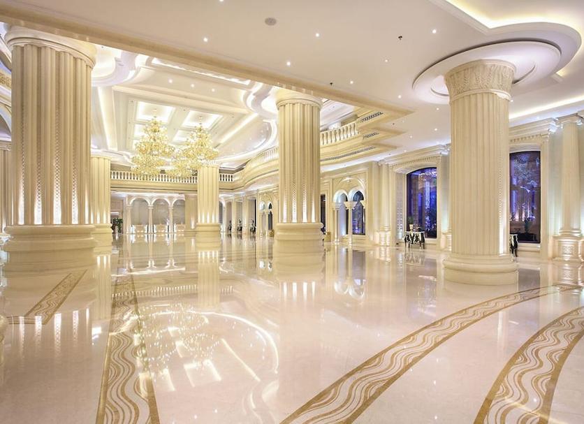 Hall Foto