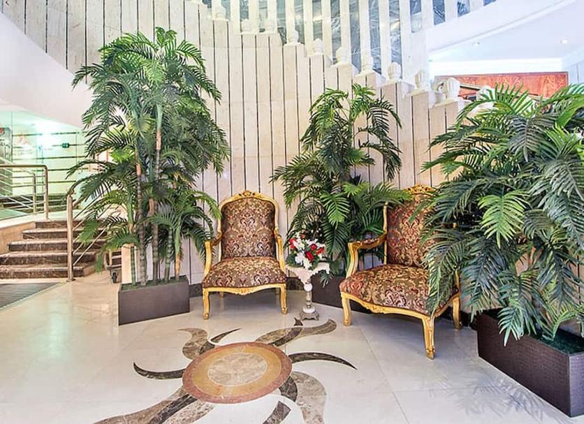 Hall Foto