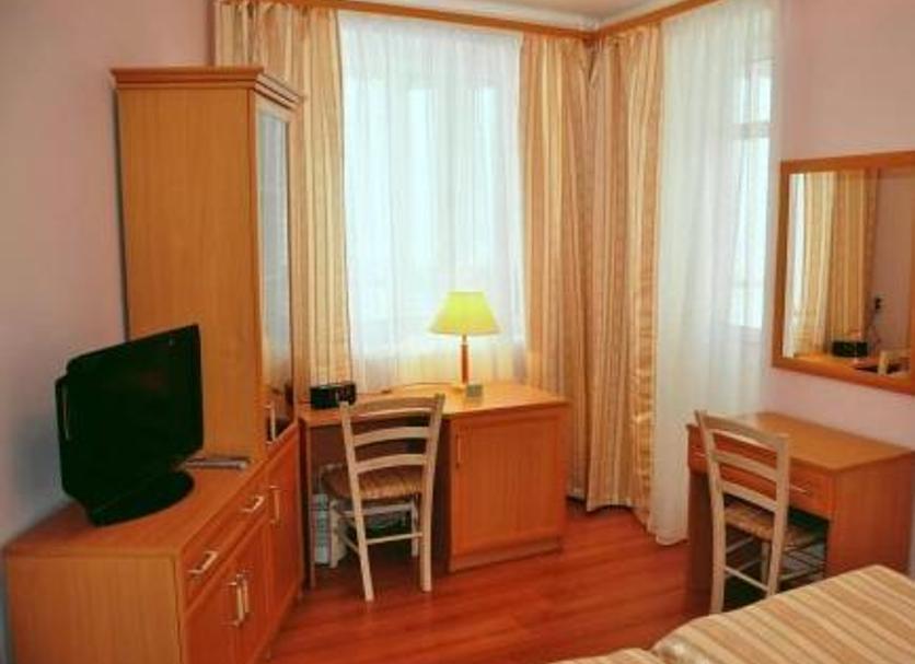 Comodidade do quarto Foto