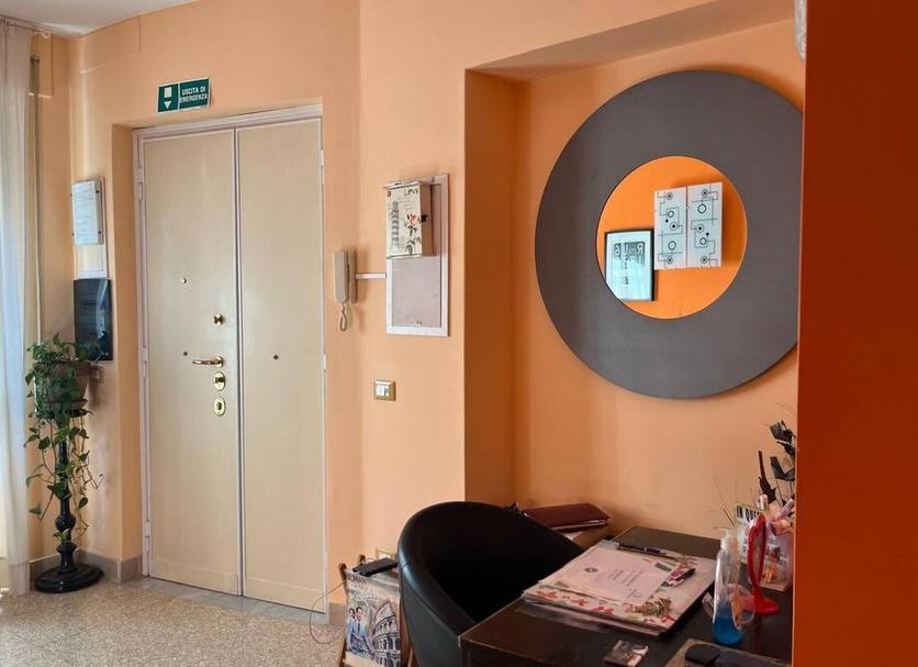 Comodidade do quarto Foto
