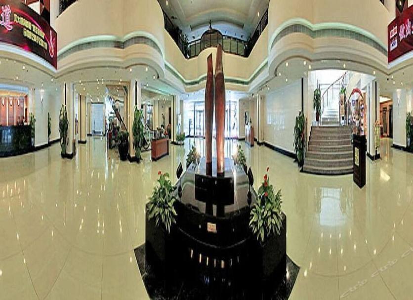 Hall Foto