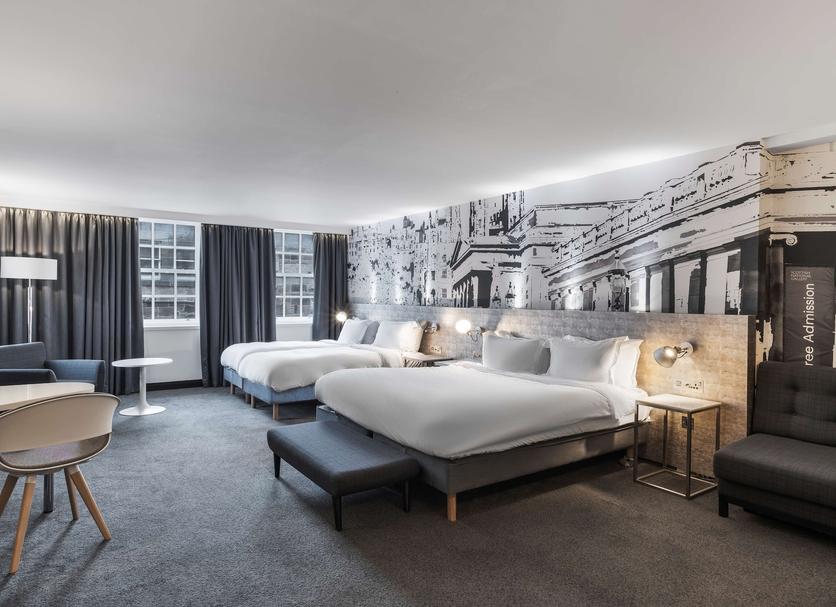 Quarto Foto