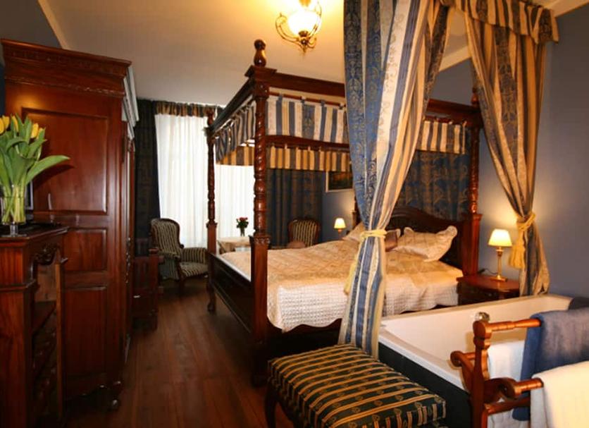 Quarto Foto