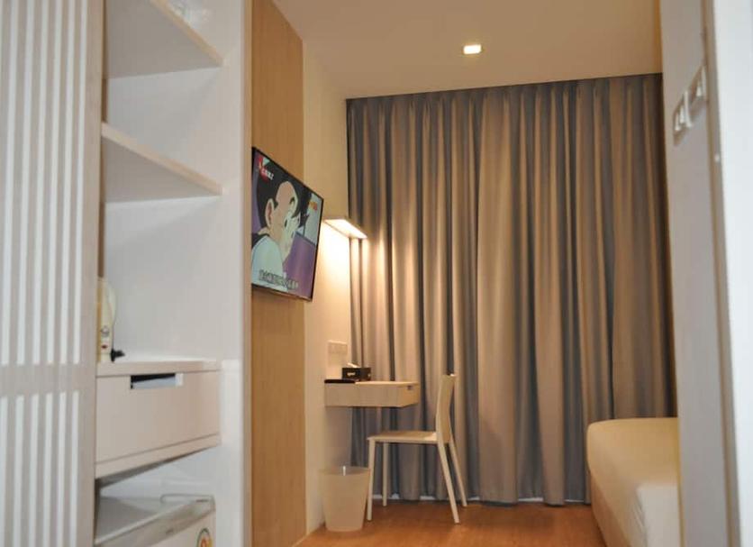 Comodidade do quarto Foto