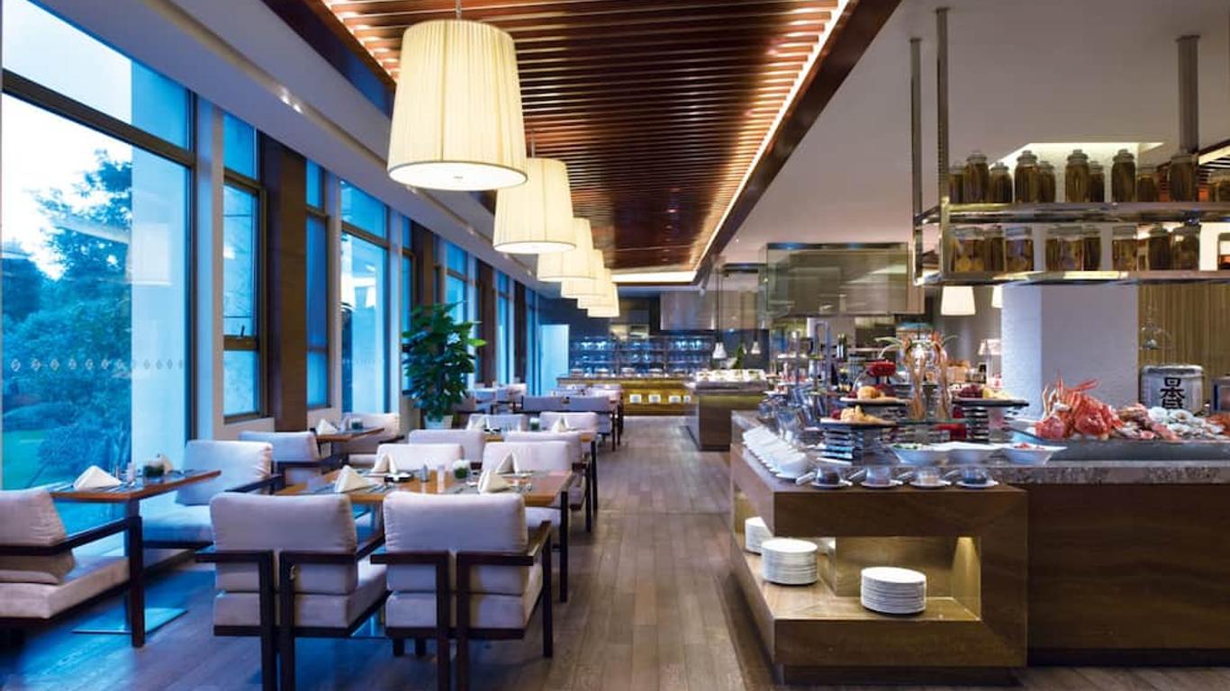 Suzhou Jinji Lake Grand Hotel