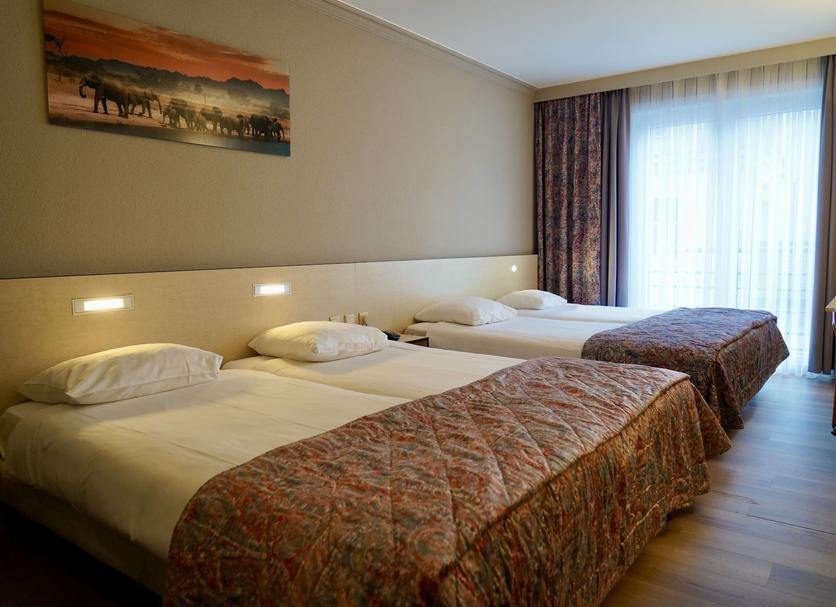 Quarto Foto