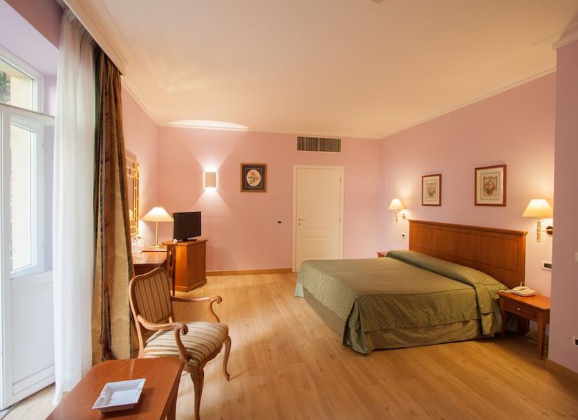 Quarto Foto