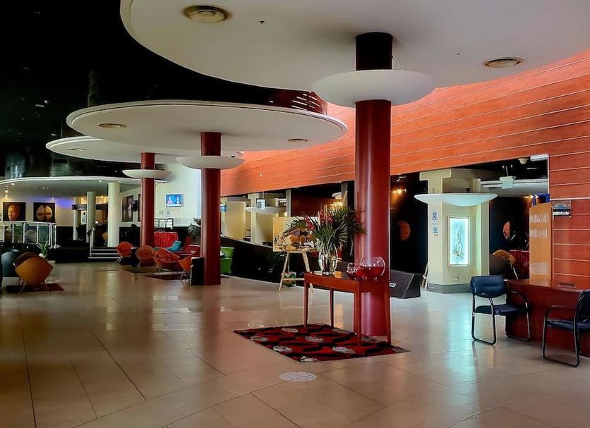 Hall Foto