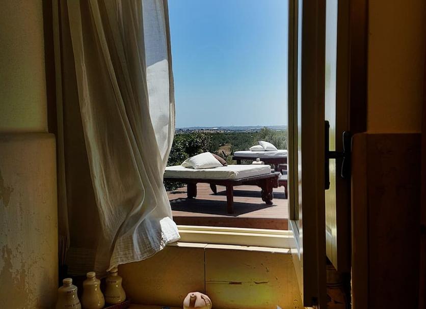 Comodidade do quarto Foto