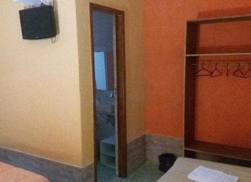 Comodidade do quarto Foto
