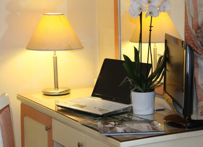 Comodidade do quarto Foto