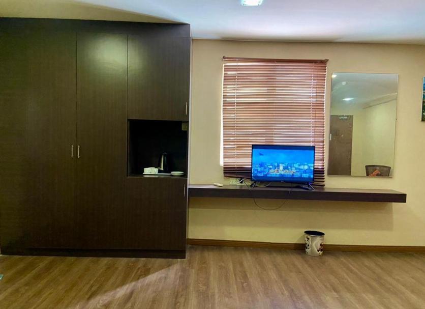 Comodidade do quarto Foto