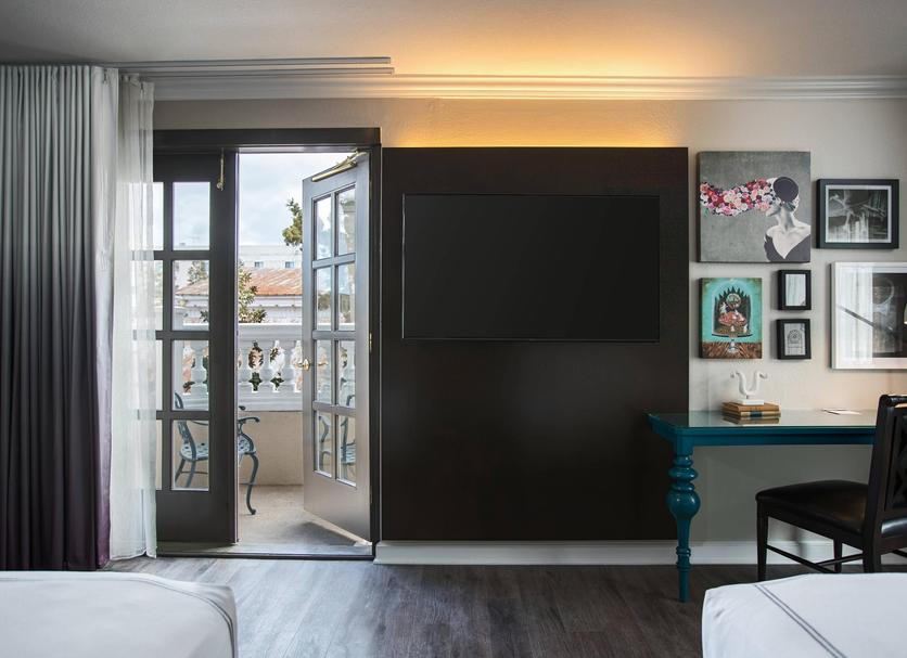 Comodidade do quarto Foto