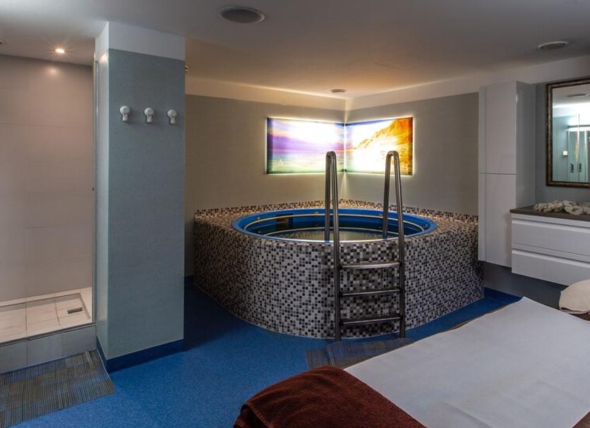 SPA Foto
