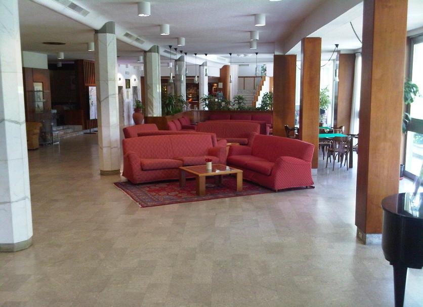 Hall Foto