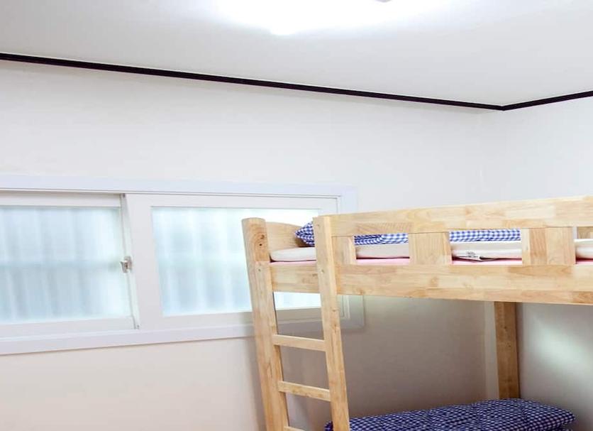 Comodidade do quarto Foto