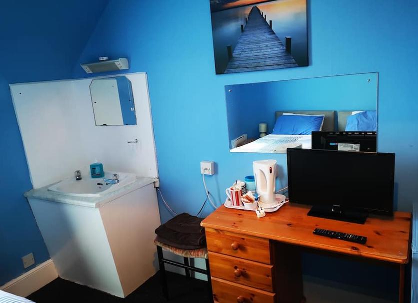 Comodidade do quarto Foto