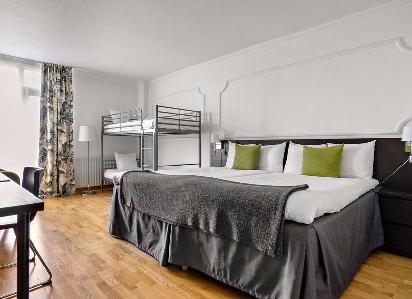 Quarto Foto