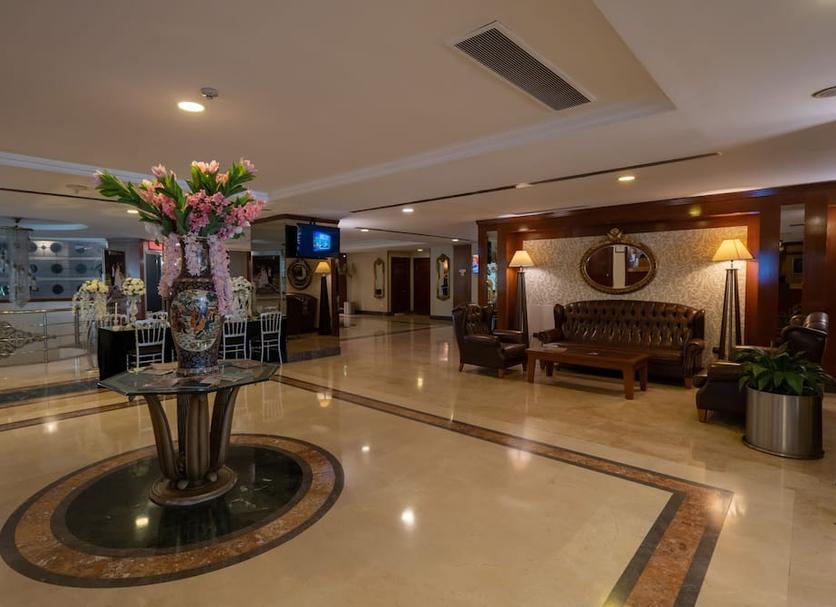 Hall Foto