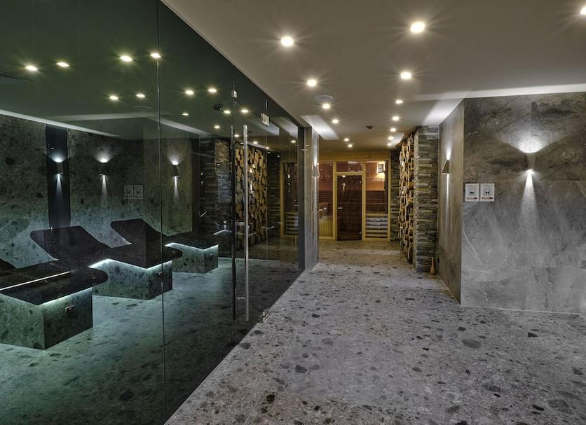 Hall Foto