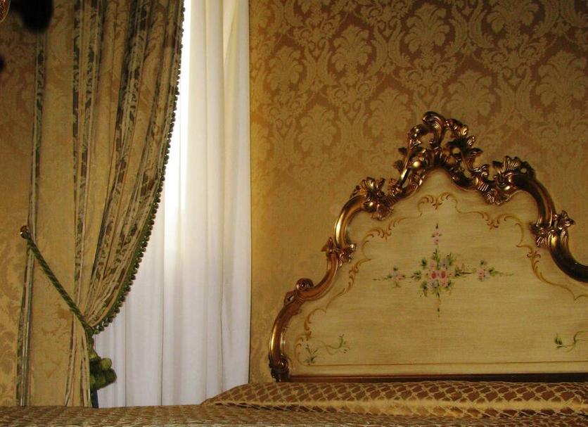 Comodidade do quarto Foto